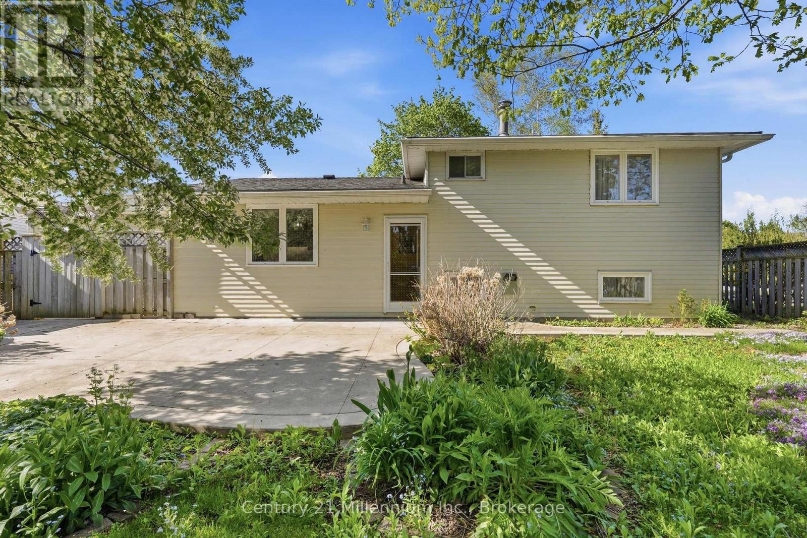 553 SCOTT STREET
