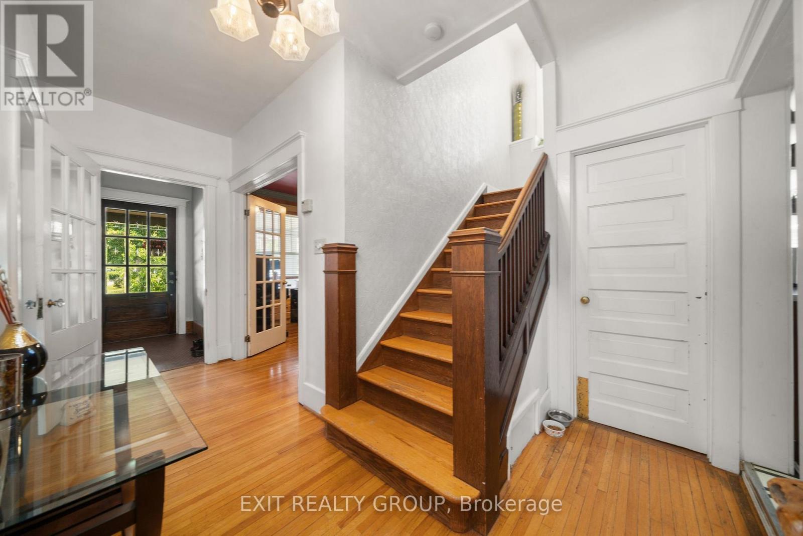 219 EAST STREET