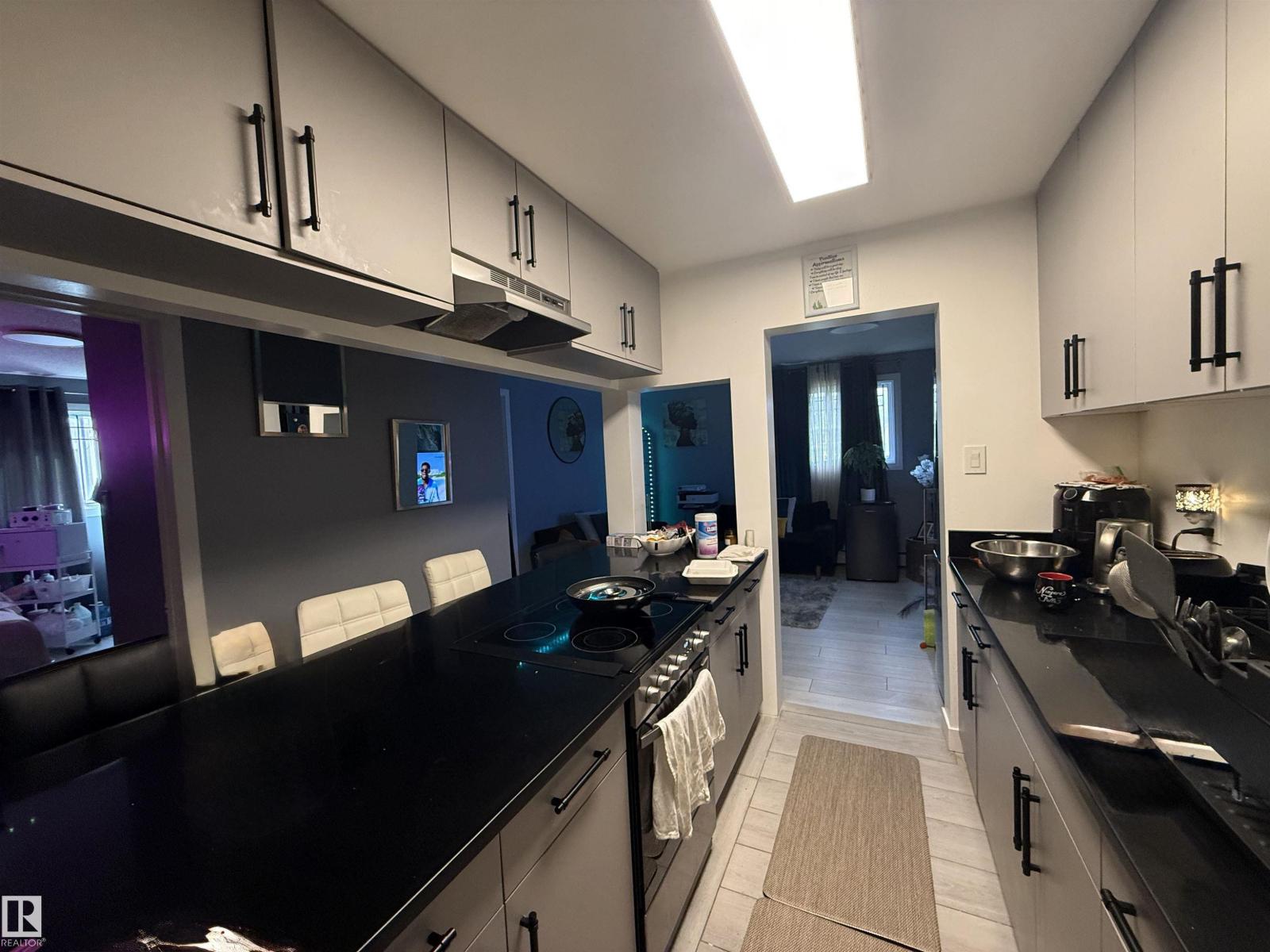 #102 12409 82 ST NW