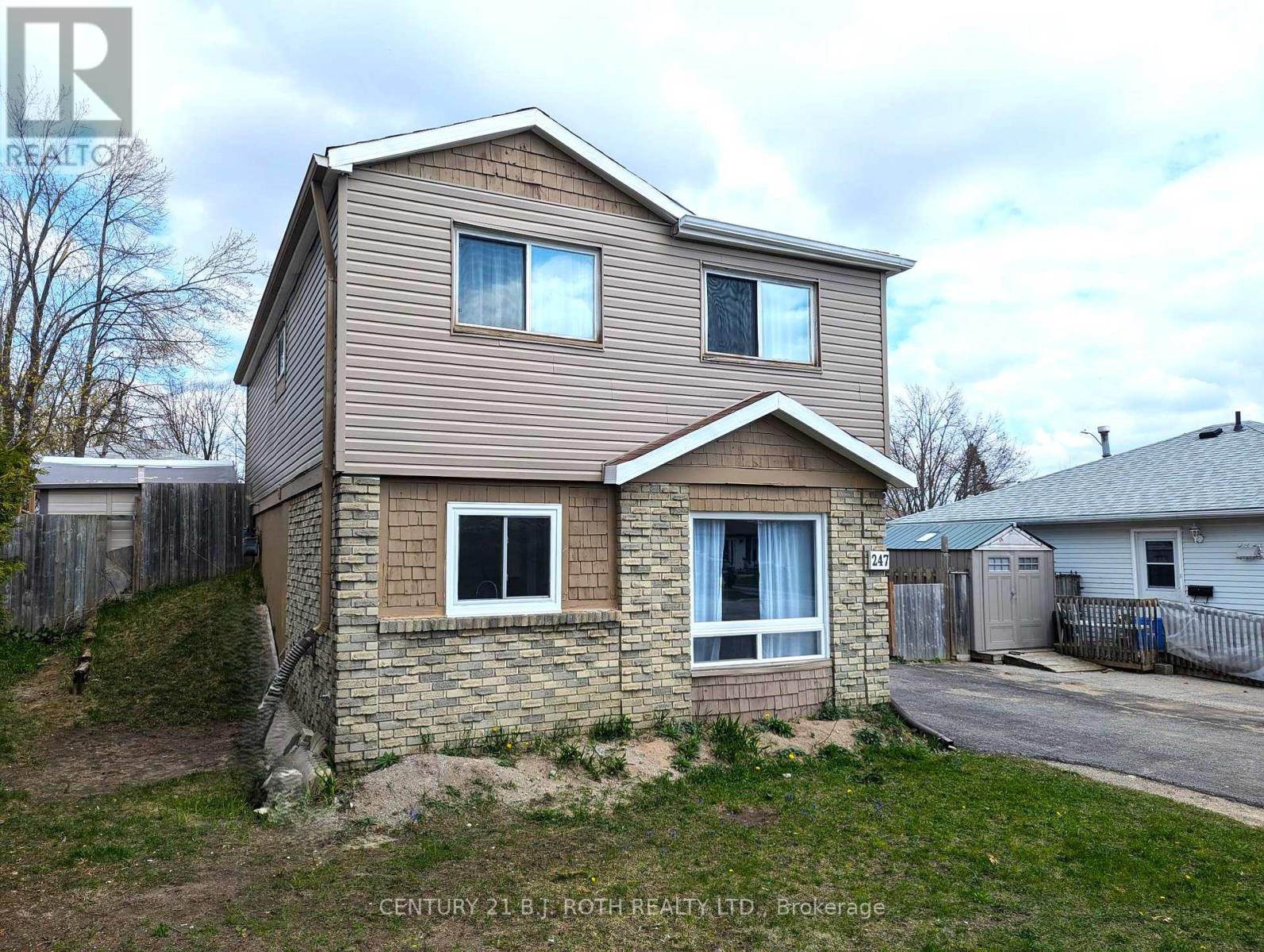 247 LETITIA STREET