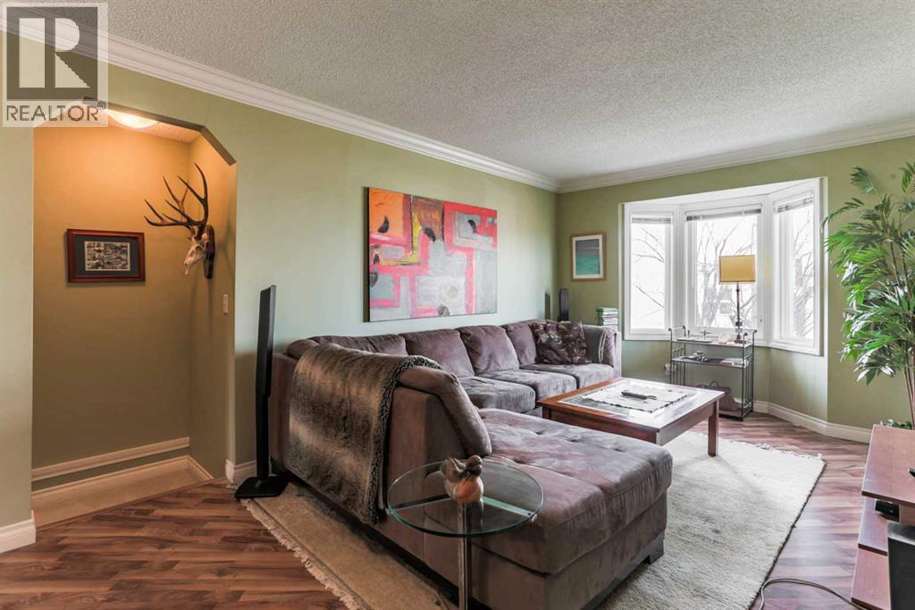 143 Cedarwood Lane SW