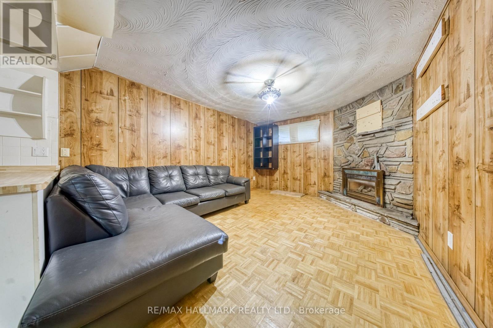 54 SAWLEY DRIVE