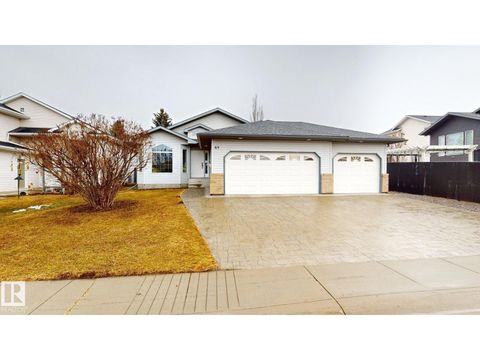 65 Riverpark RD Fort Saskatchewan AB T8L4K5
