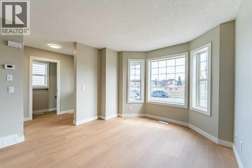 11 Saddlemont Close NE