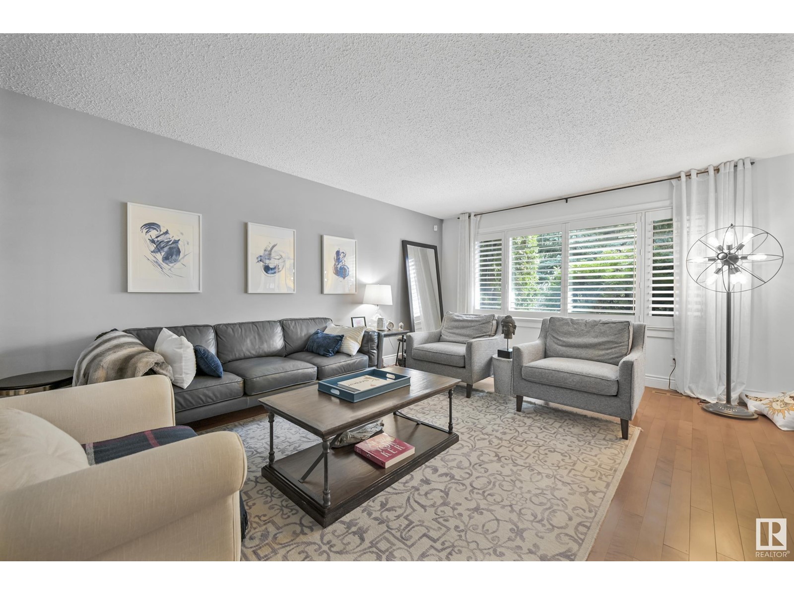 3220 112B ST NW