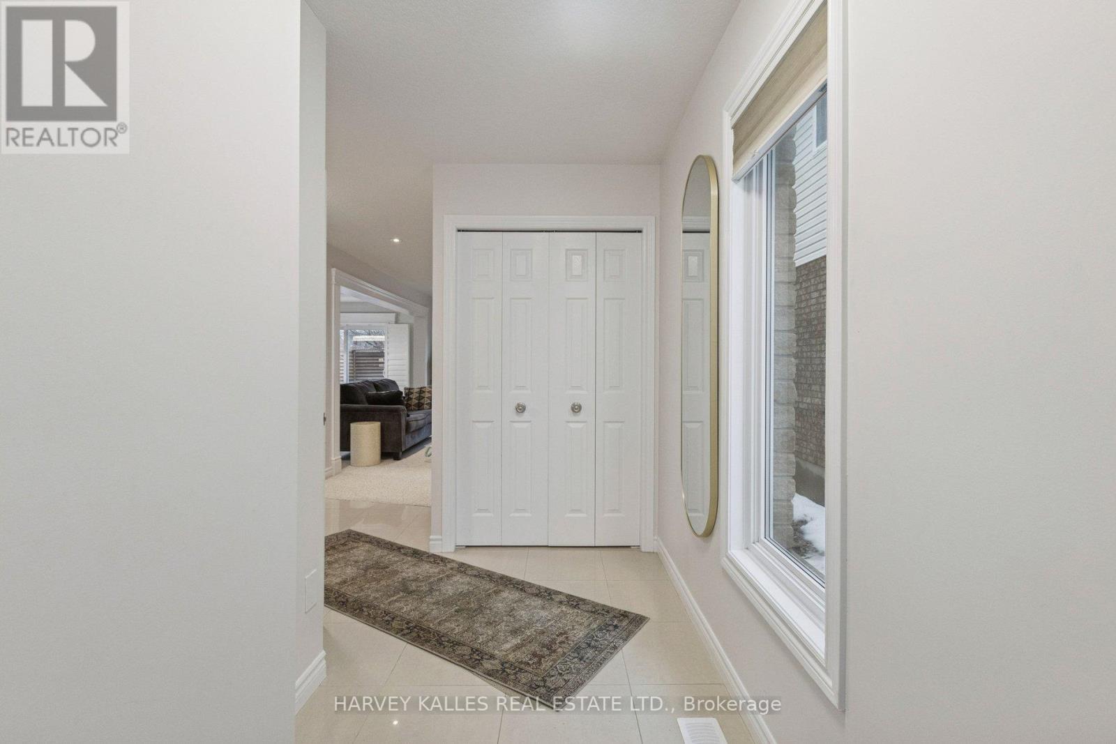 409 TEALBY CRESCENT