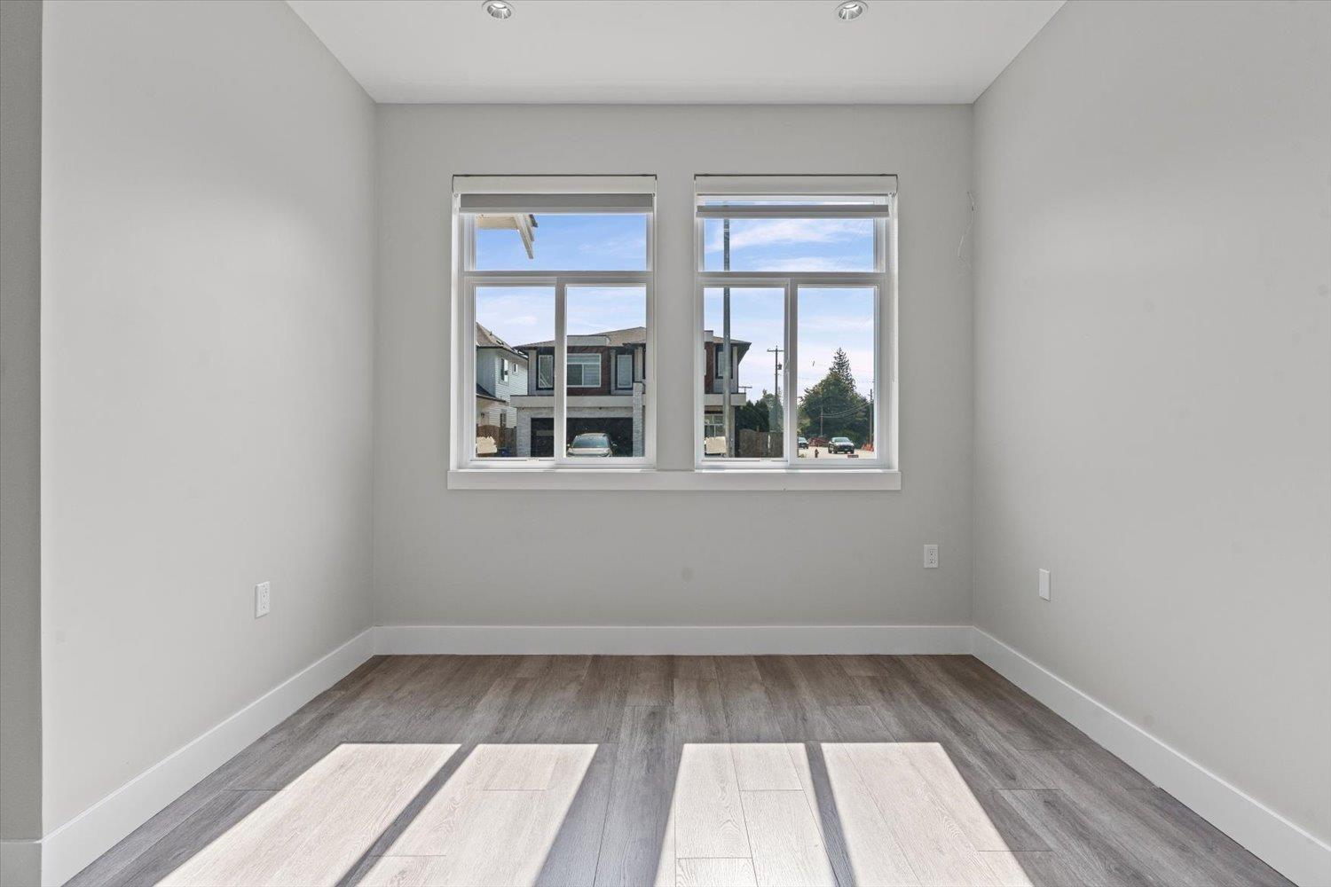 853 WILLOW PLACE|Harrison Hot Springs