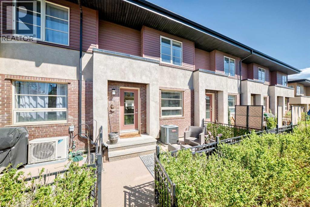 25 Aspen Hills Terrace SW
