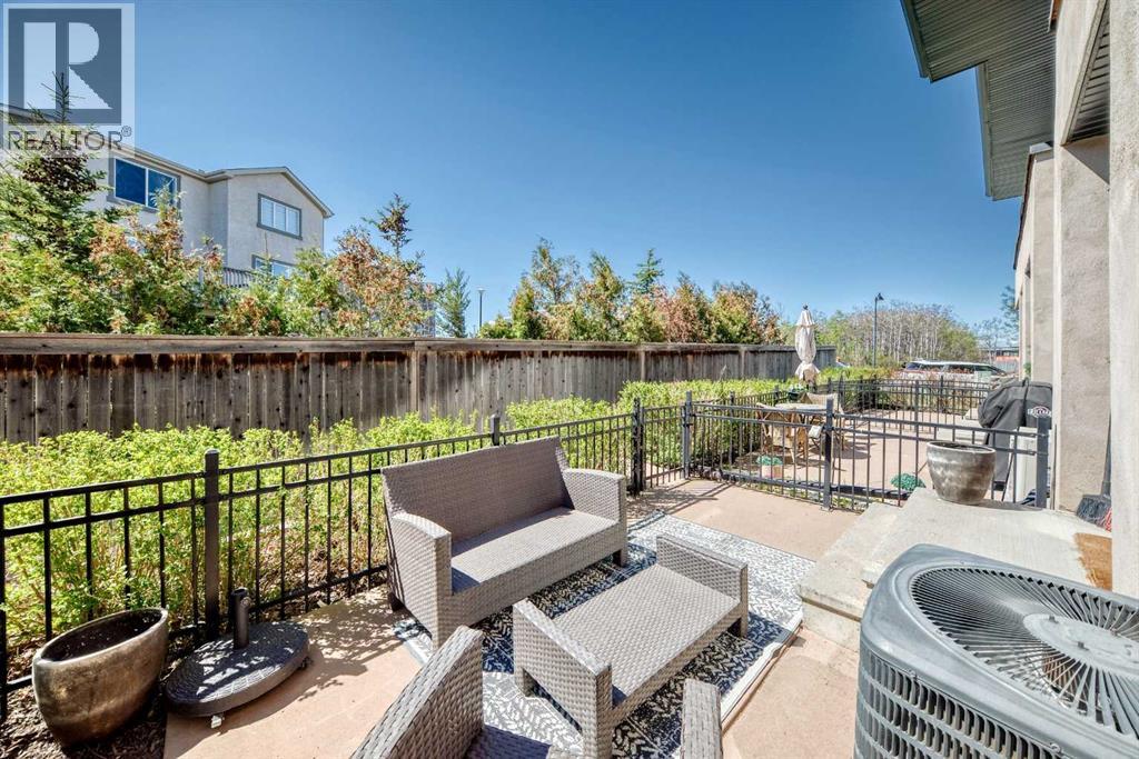25 Aspen Hills Terrace SW