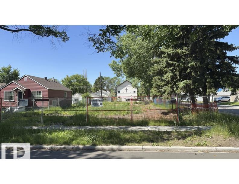 12072 95 ST NW