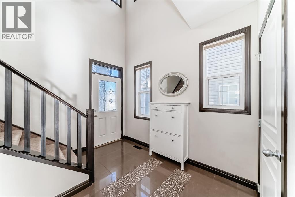 201 Sherwood Heights NW