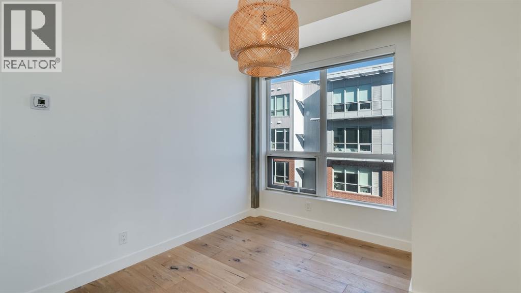 512, 63 Inglewood Park SE