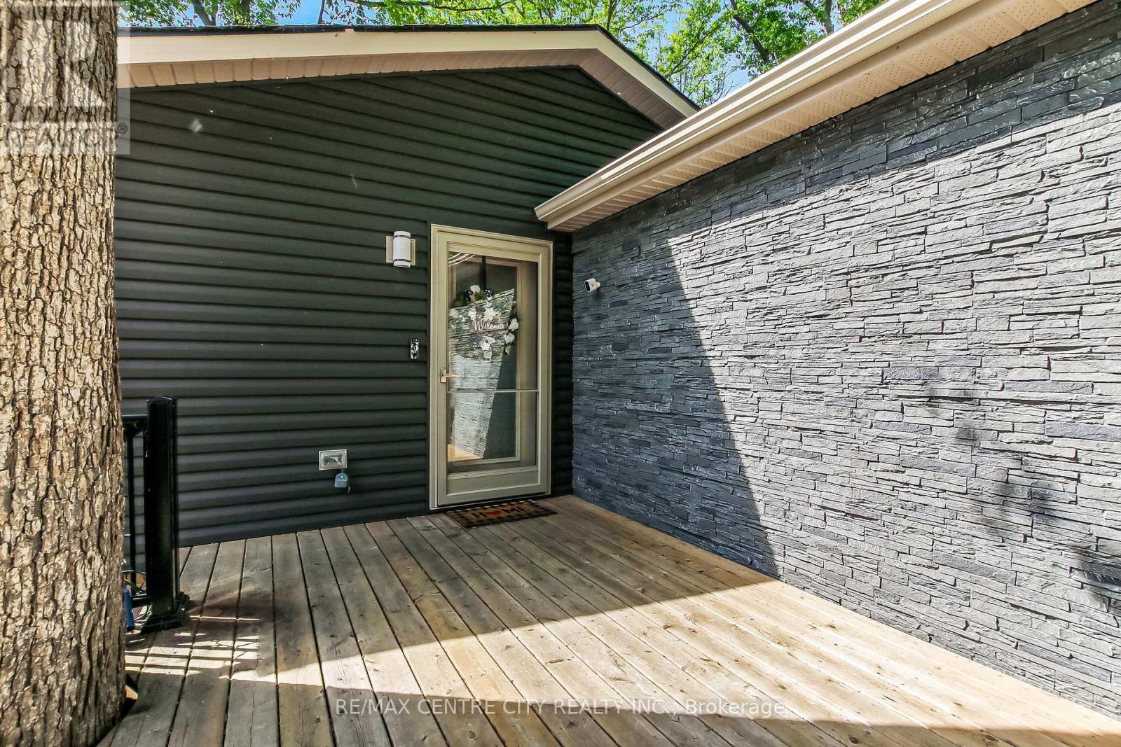 22790 AMIENS ROAD