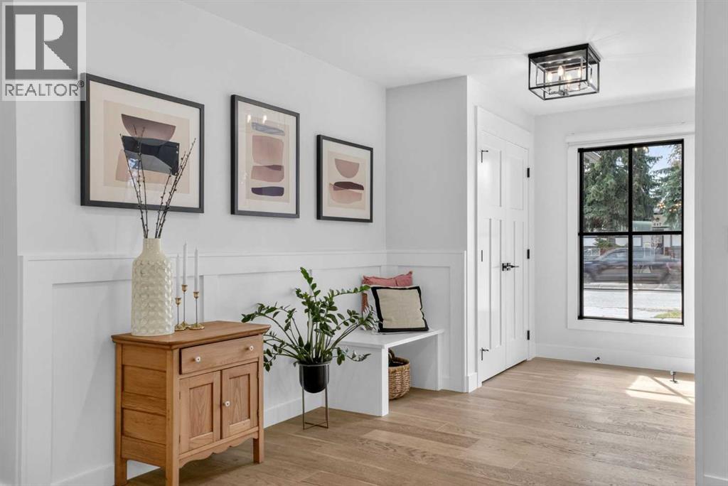 648 Willingdon Boulevard SE