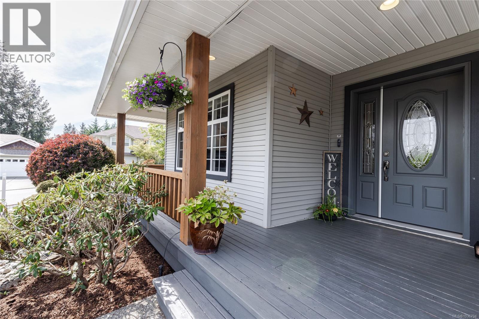 1725 Mossy Pl
