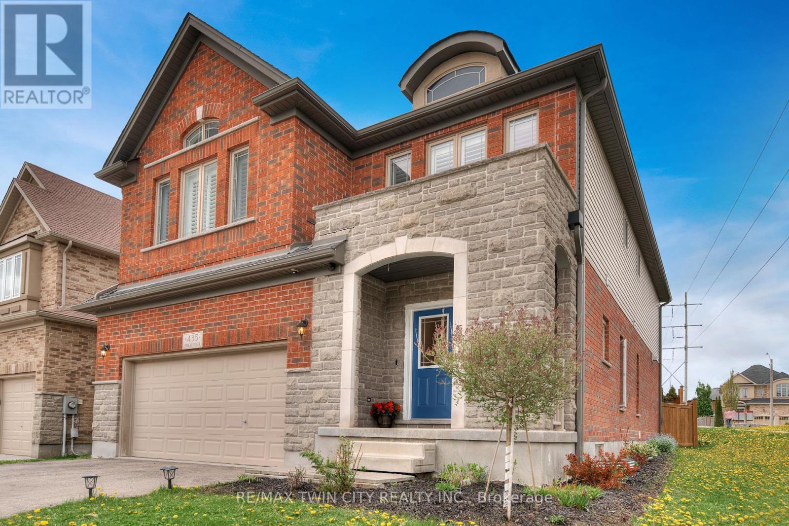 435 RIDEAU RIVER STREET