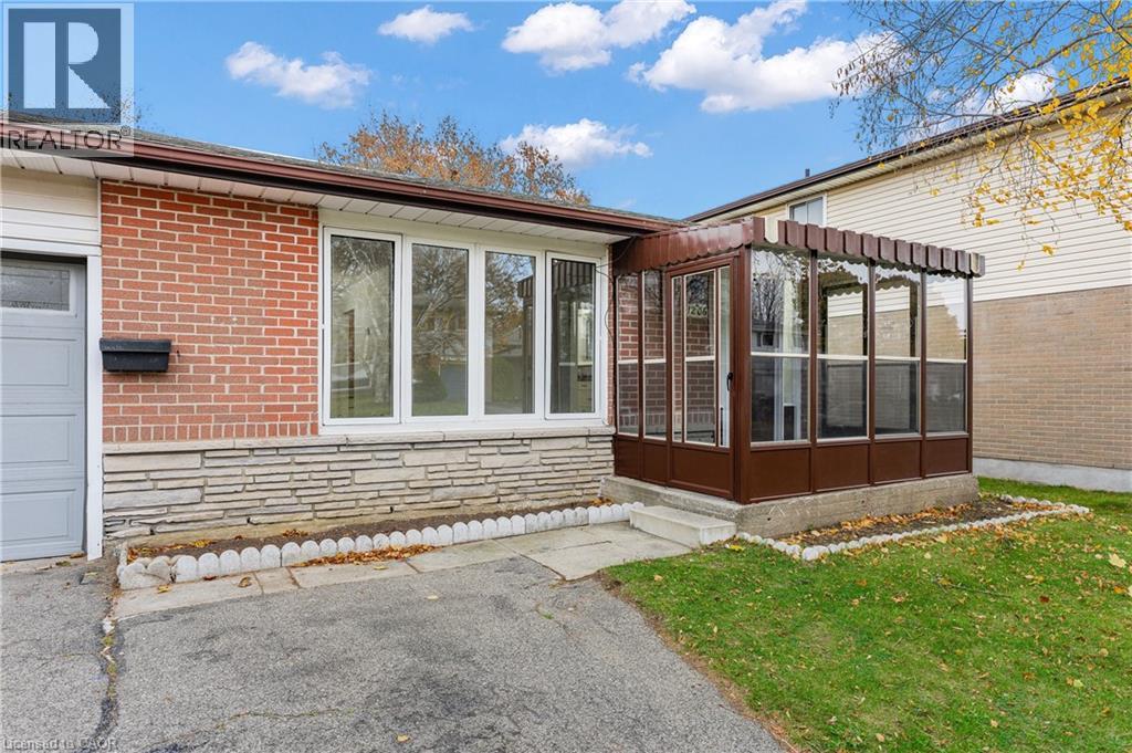 1206 VALENTINE Drive