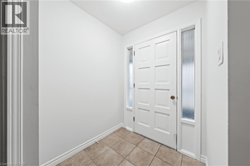 1206 VALENTINE Drive