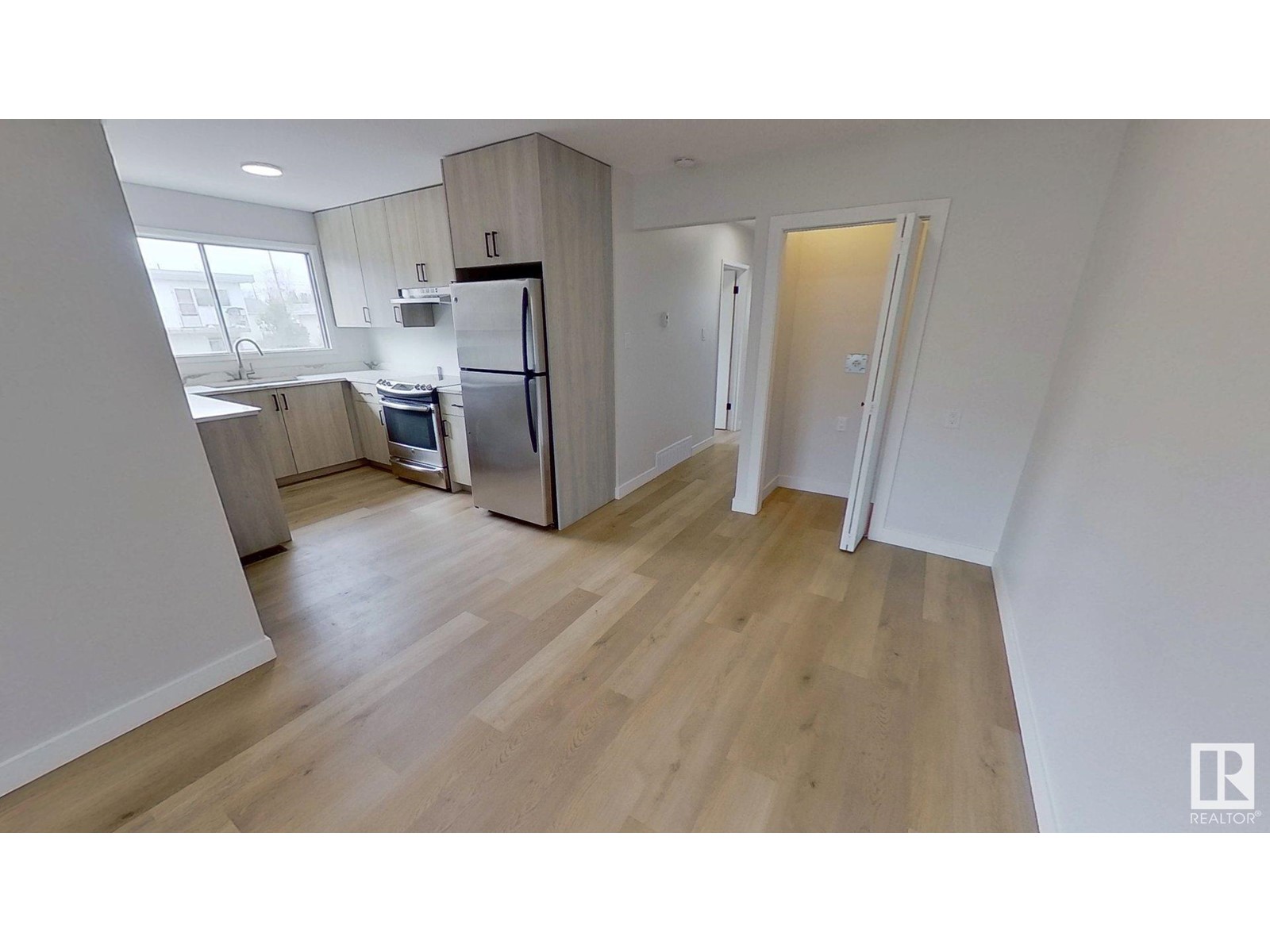 13002 69 ST NW