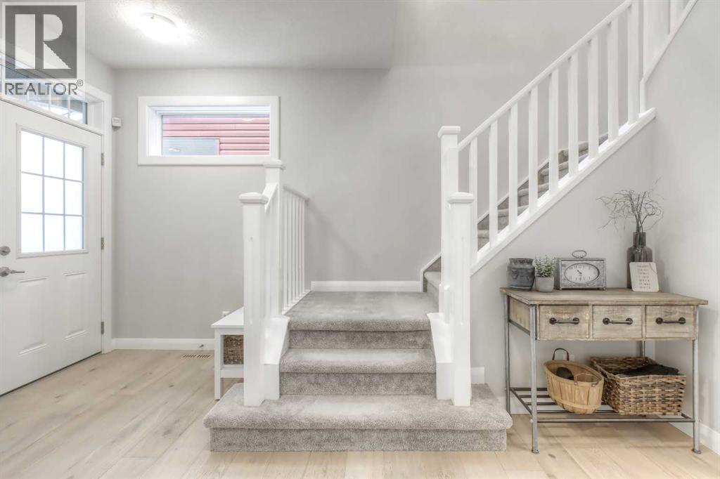 54 Silverado Plains Common SW