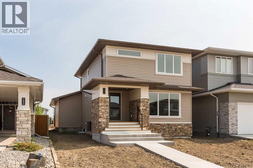 757 Riverhills Landing W