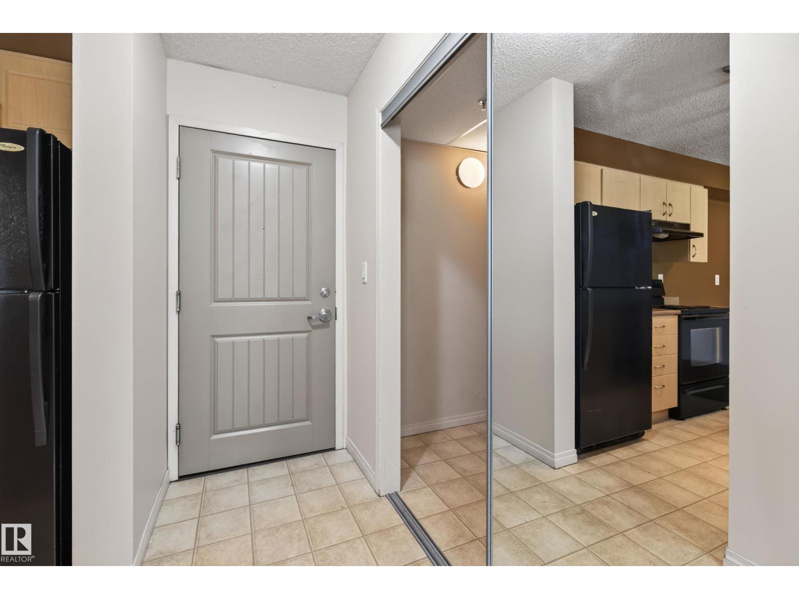 #104 13907 136 ST NW