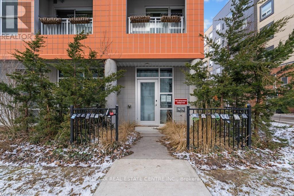 102 - 321 SPRUCE STREET N