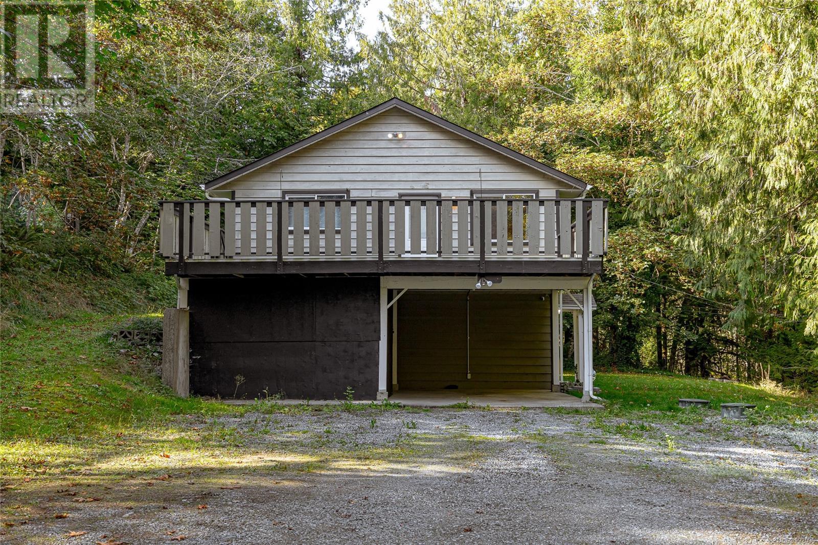 1576 Shawnigan Lake Rd W