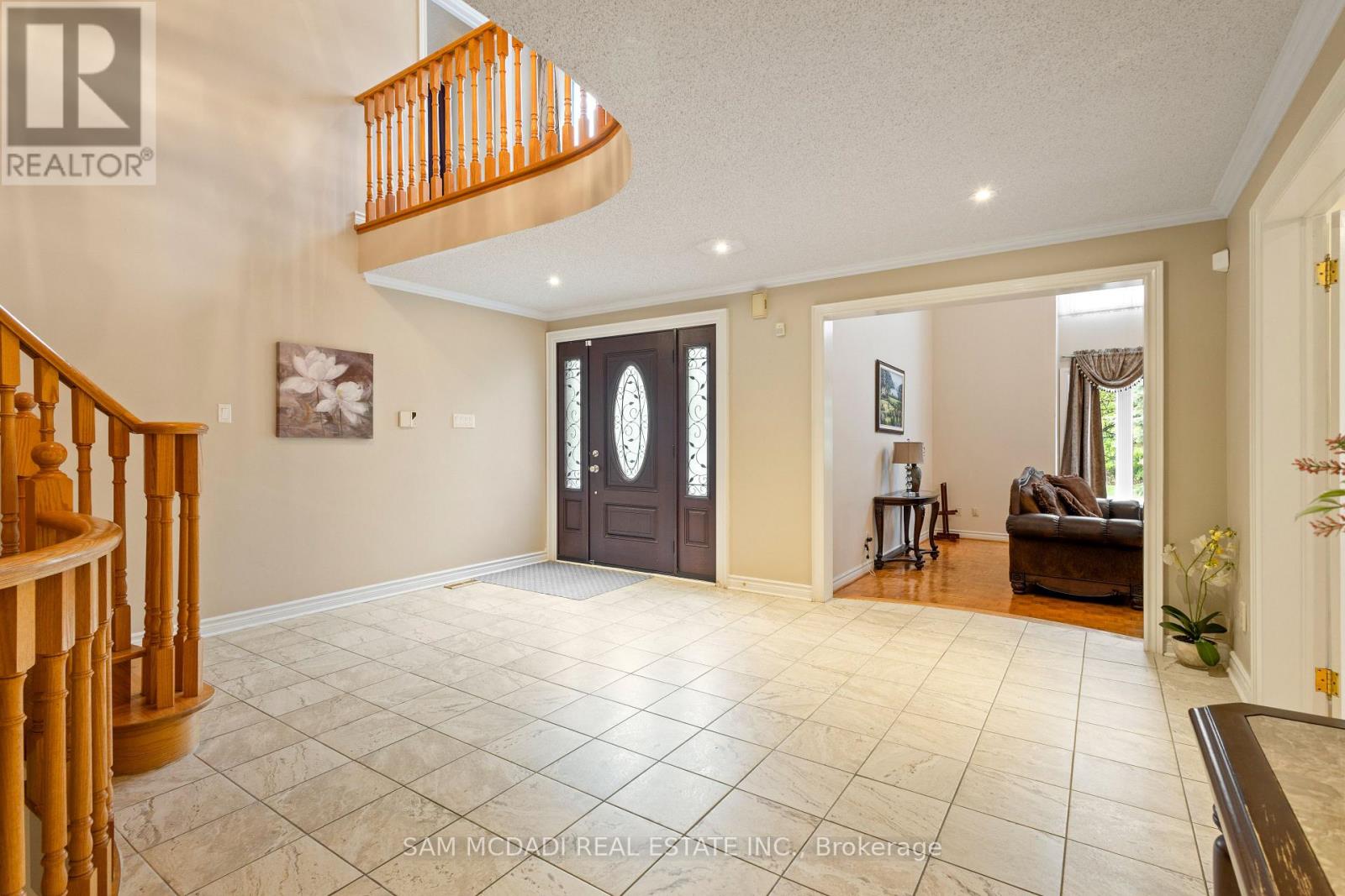 2492 ERIN CENTRE BOULEVARD