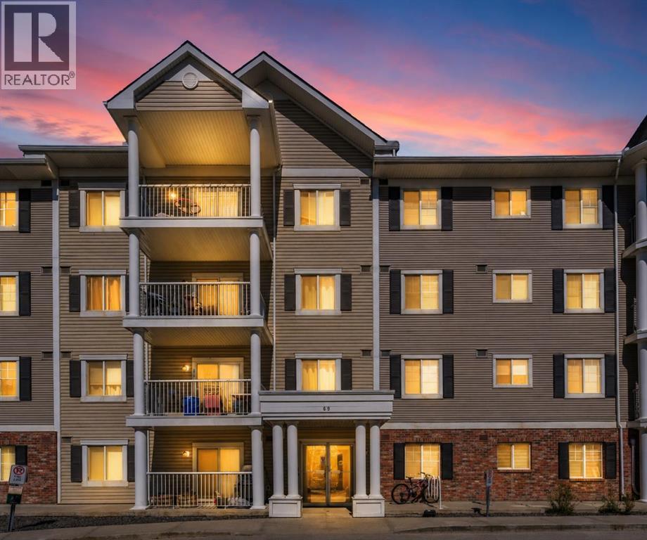 5209, 69 Country Village Manor NE