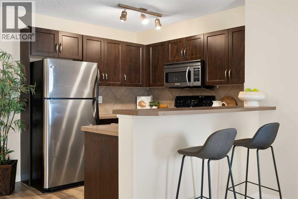 5209, 69 Country Village Manor NE