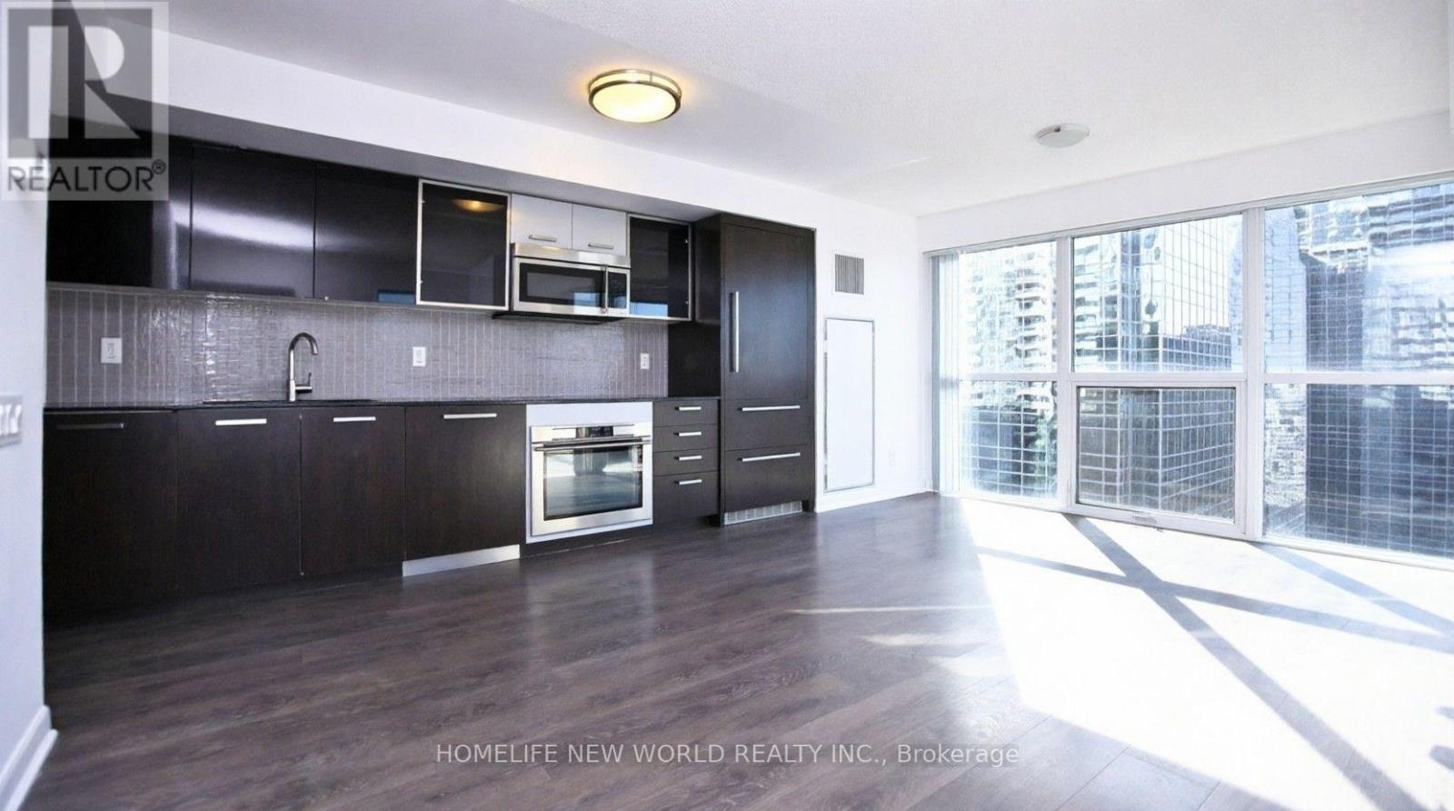 712 - 5162 YONGE STREET