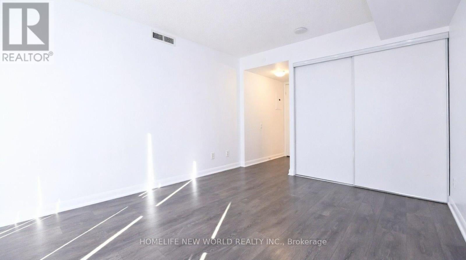 712 - 5162 YONGE STREET