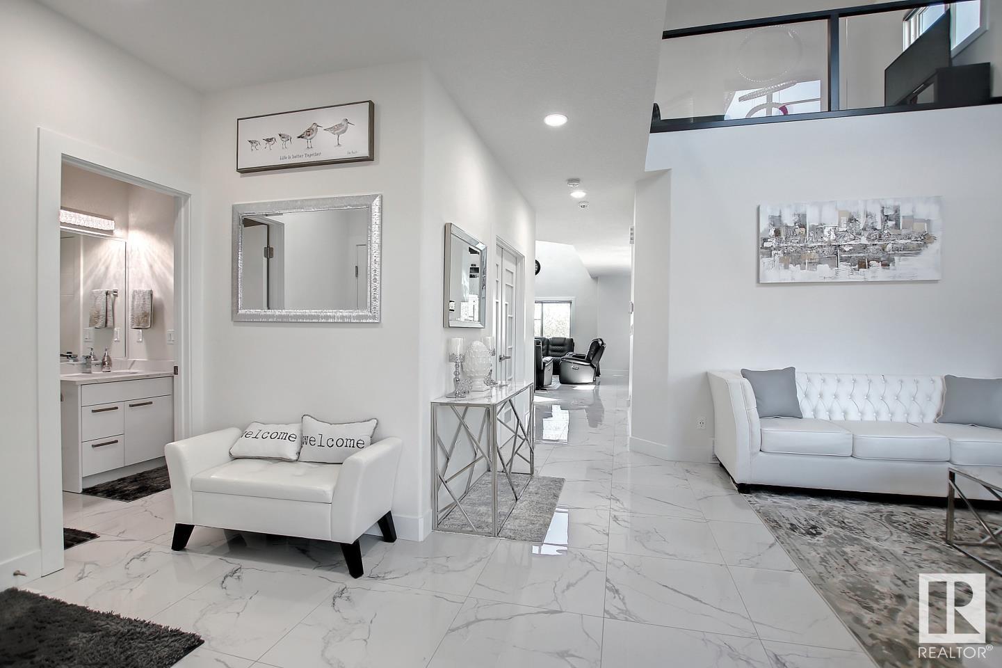 3628 1 AV SW