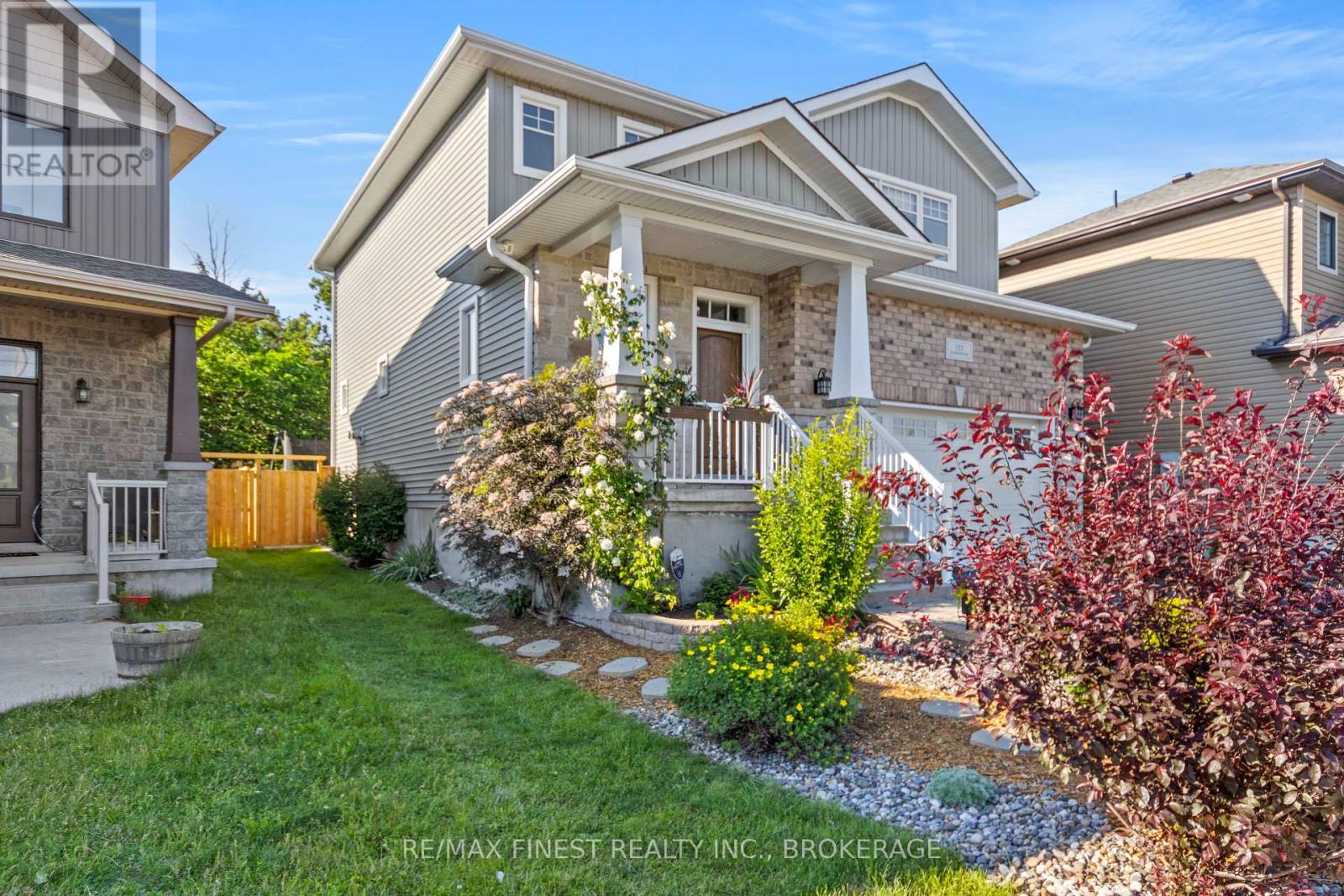 157 ISLANDVIEW DRIVE