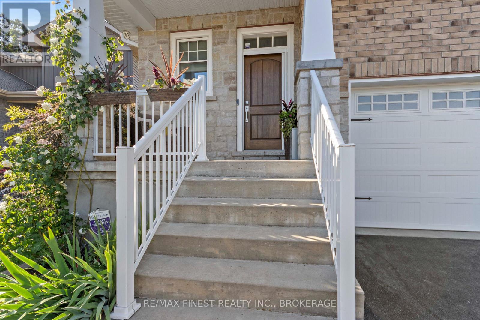 157 ISLANDVIEW DRIVE