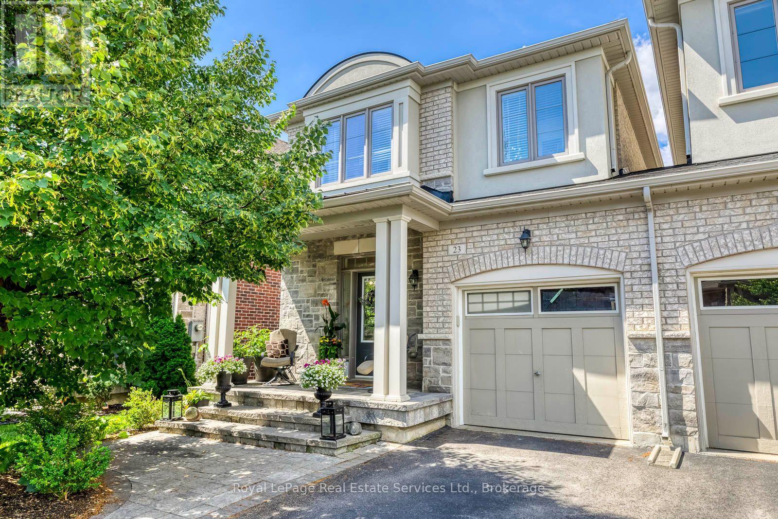 Photo 1 of 26 — 23 DIAMOND LEAF LANE, Halton Hills (Georgetown), ON L7G0G7
