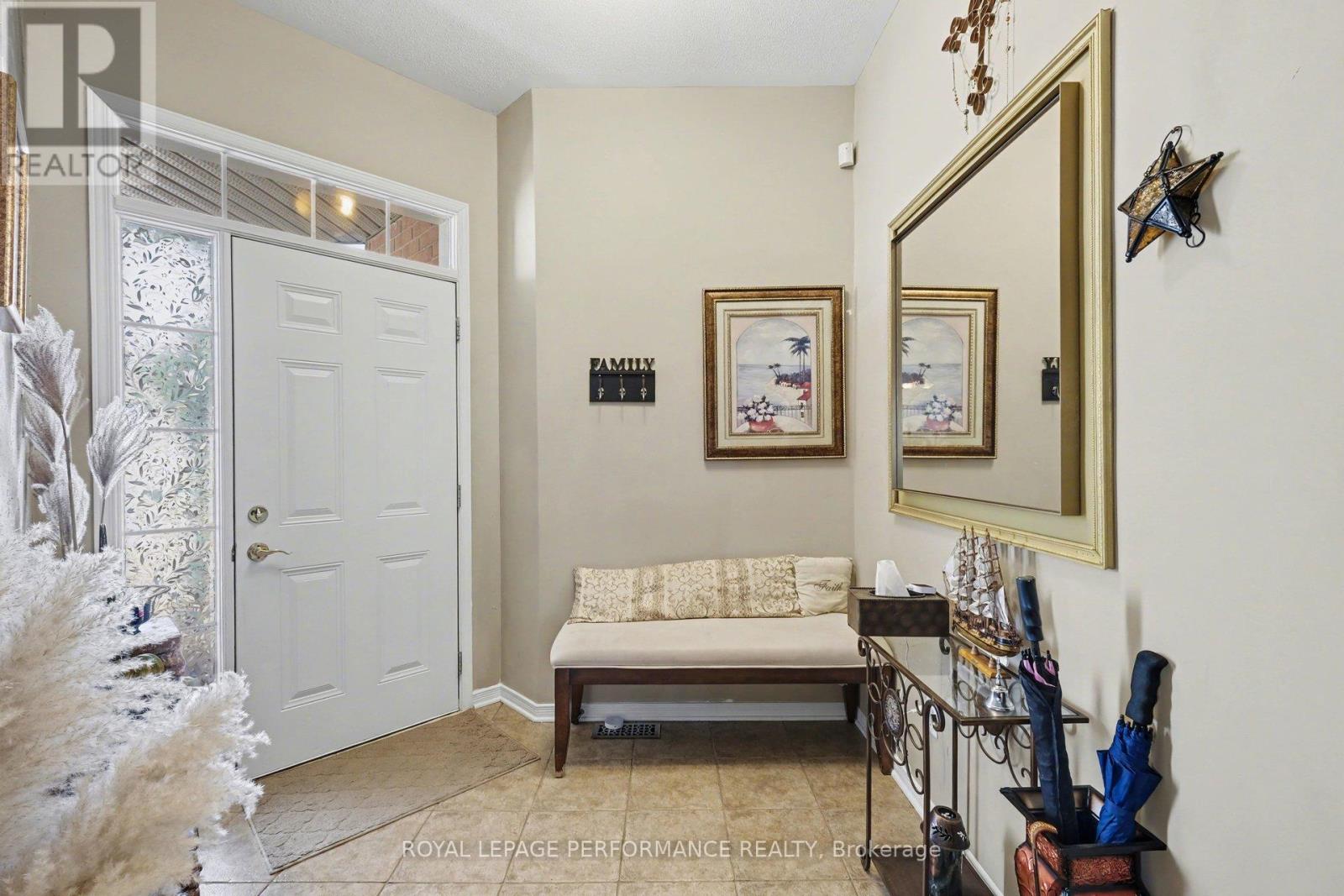 2202 CLENDENAN CRESCENT