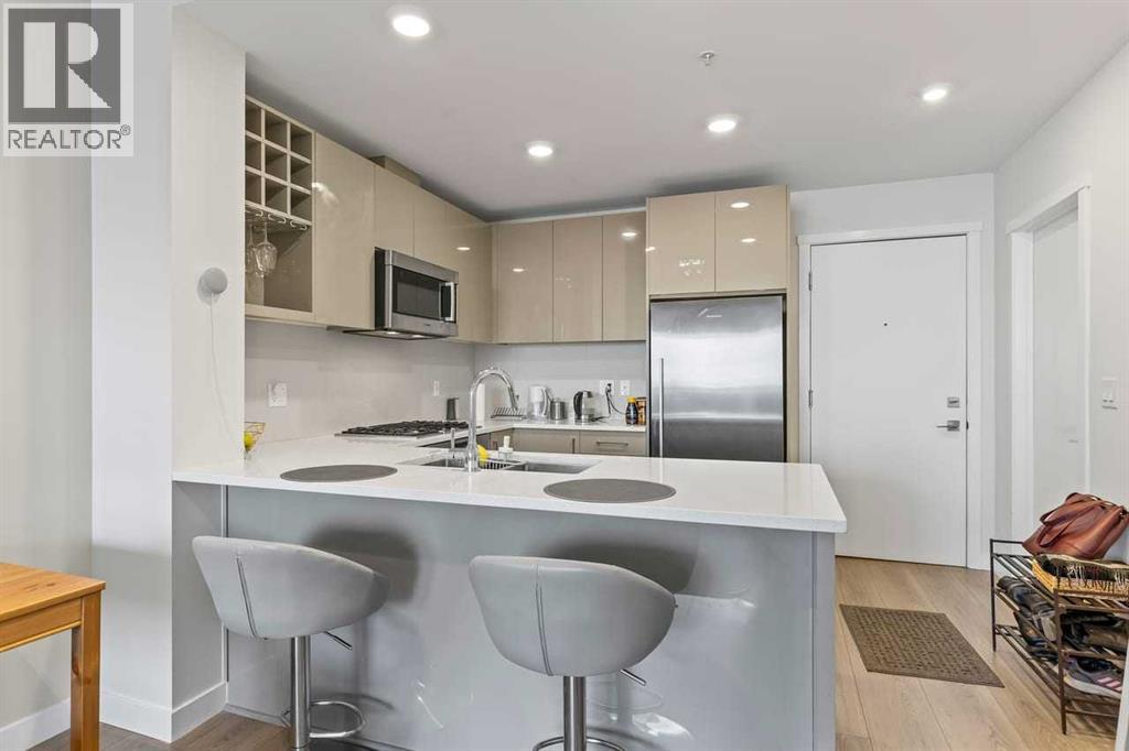 209, 301 10 Street NW