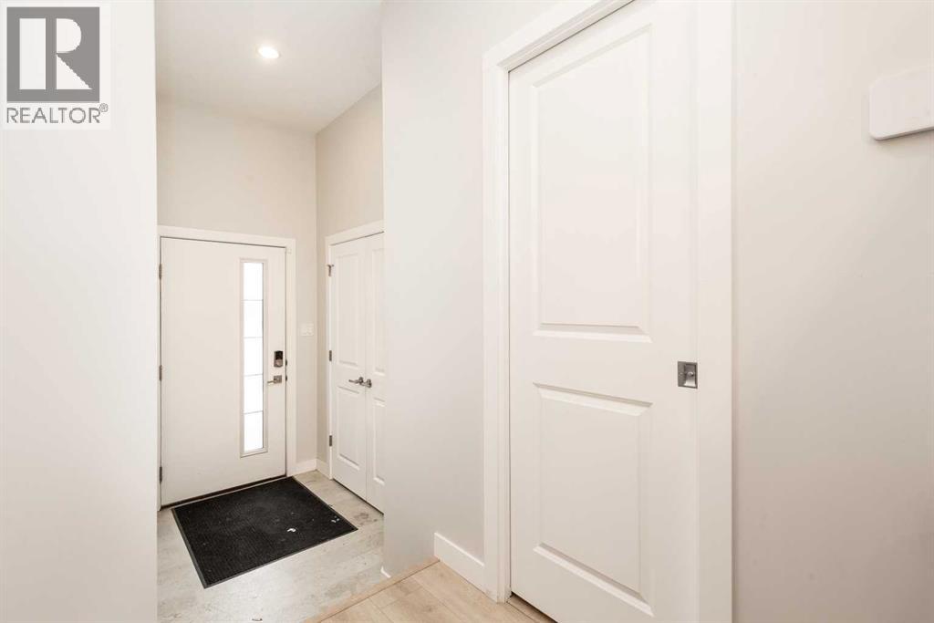 3, 67 Aquitania Circle W