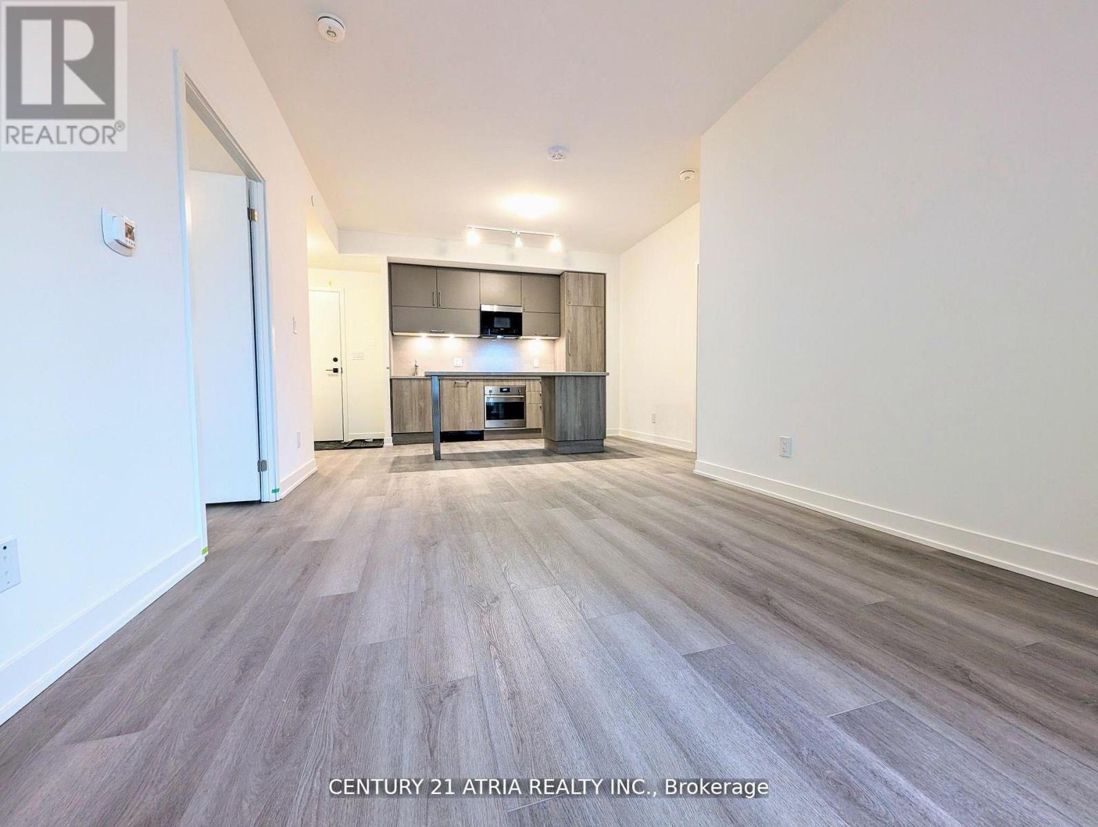 A835 - 8119 BIRCHMOUNT ROAD