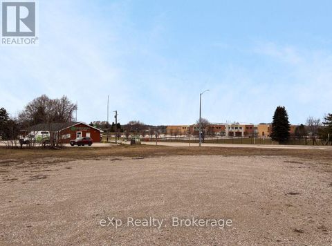 2 KINCARDINE ROAD Brockton ON N0G2V0