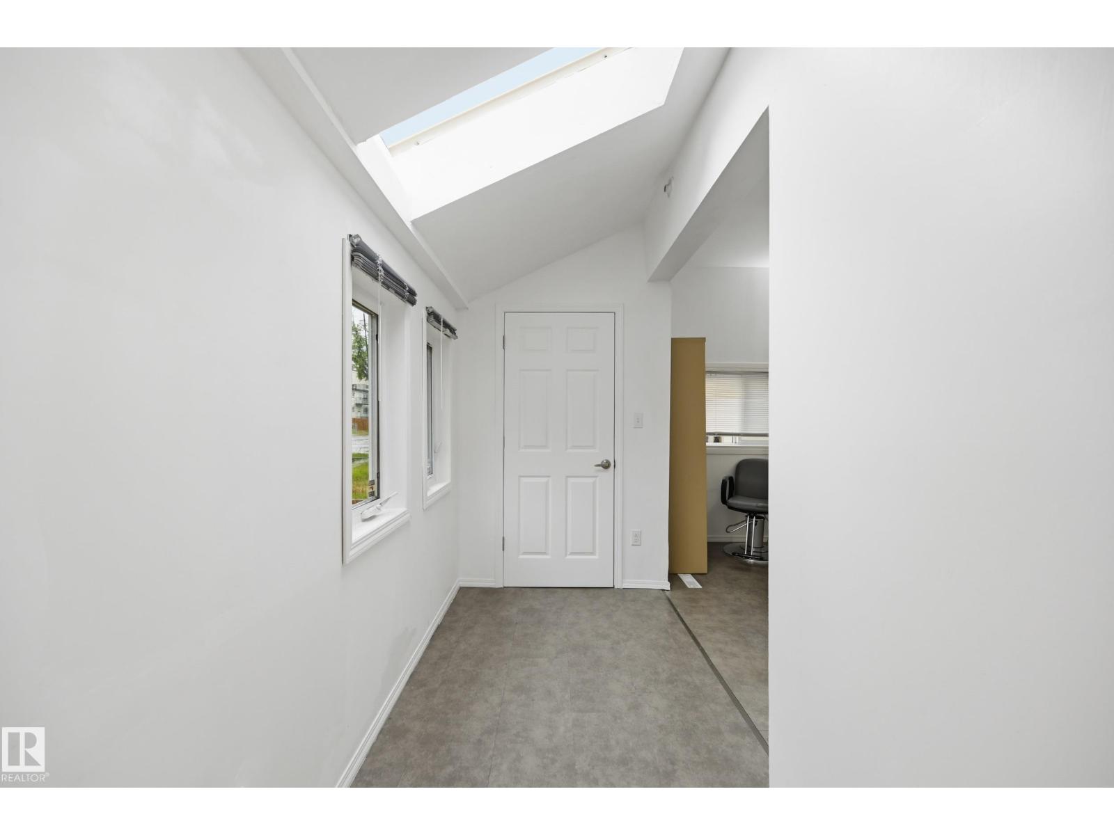 10714 103 ST NW