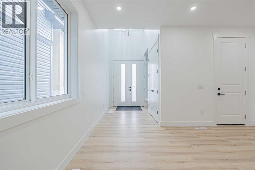 137 Saddlecrest Circle NE