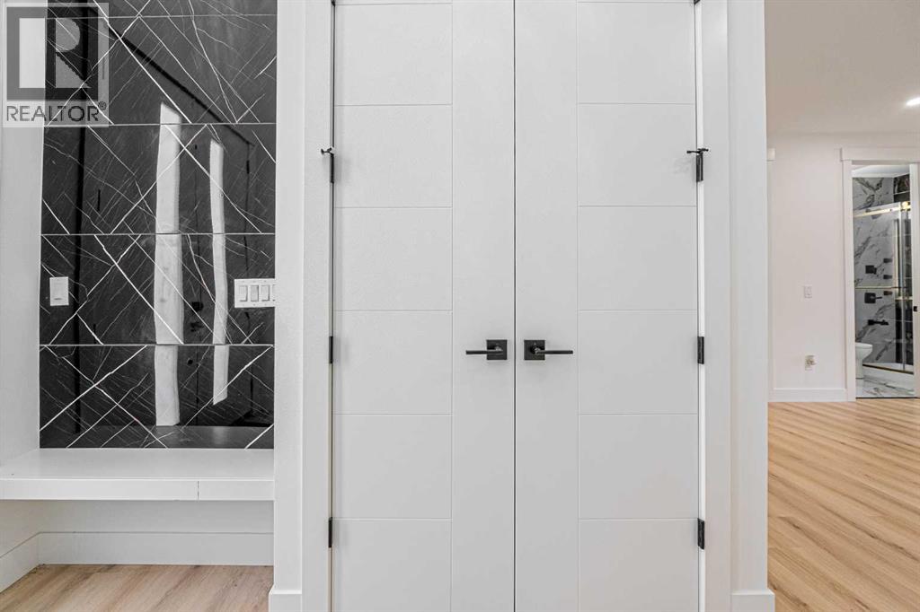 137 Saddlecrest Circle NE