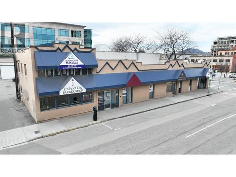 1607 Ellis Street Kelowna BC V1Y2A8
