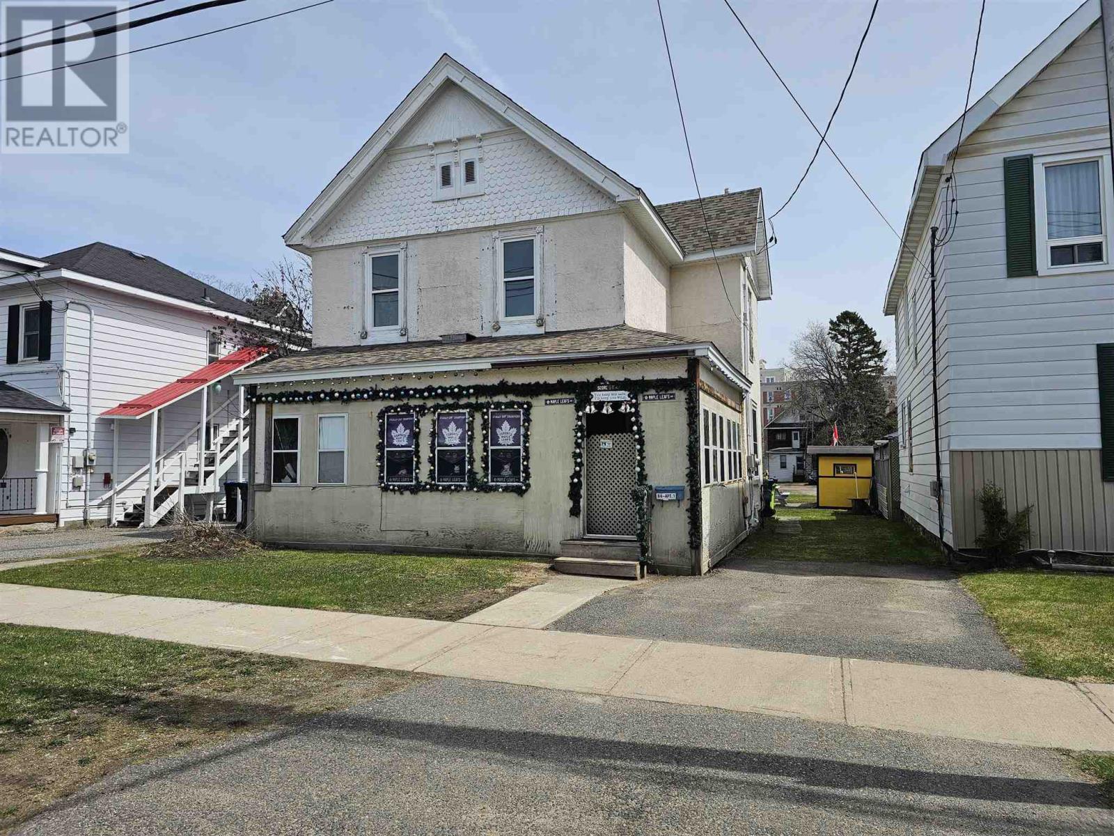 84 Pilgrim ST