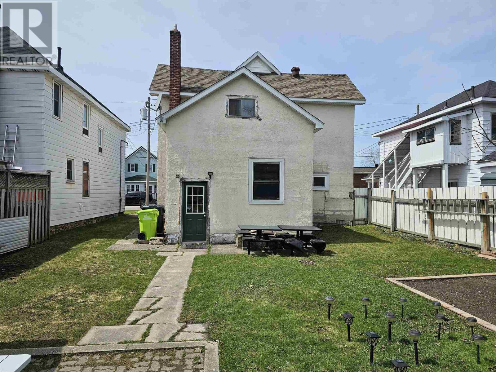 84 Pilgrim ST
