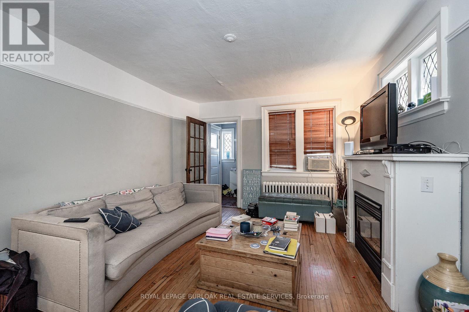 527 KINGSTON ROAD