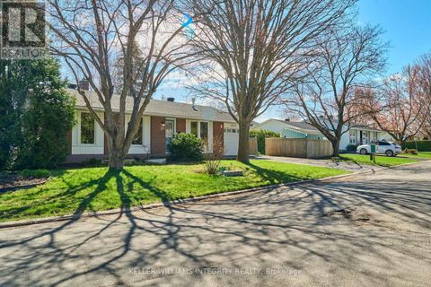 2116 FILLMORE CRESCENT Ottawa ON K1J6A4
